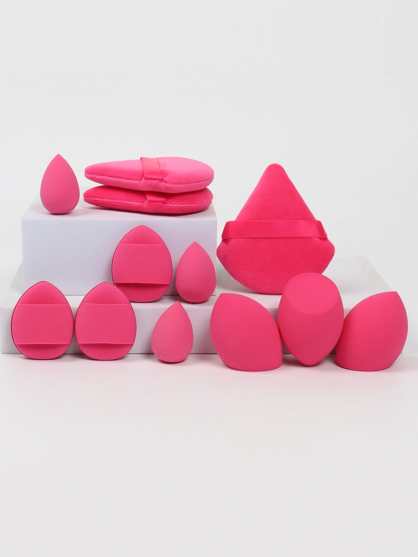 12-Piece All-Purpose Sponge Set, Made of 3 Loose Powder Puffs, 3 Mini Air Cushion Puffs, 3 Beauty Eggs and 3 Mini Beauty