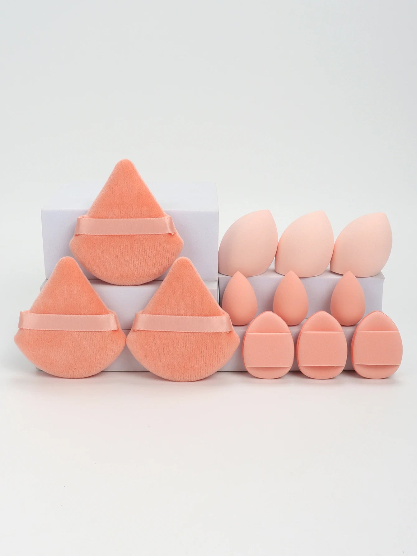 12-Piece All-Purpose Sponge Set, Made of 3 Loose Powder Puffs, 3 Mini Air Cushion Puffs, 3 Beauty Eggs and 3 Mini Beauty