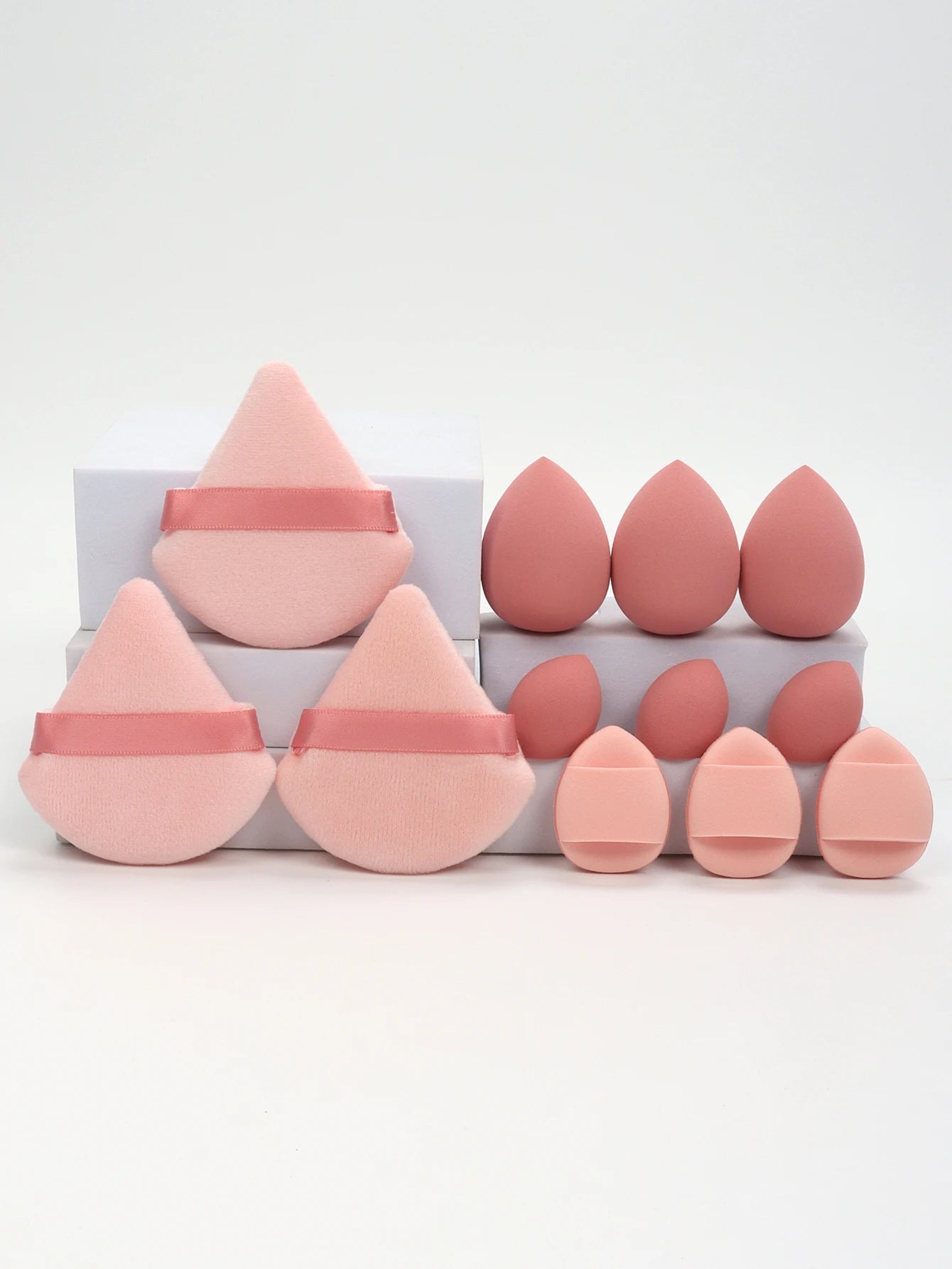 12-Piece All-Purpose Sponge Set, Made of 3 Loose Powder Puffs, 3 Mini Air Cushion Puffs, 3 Beauty Eggs and 3 Mini Beauty